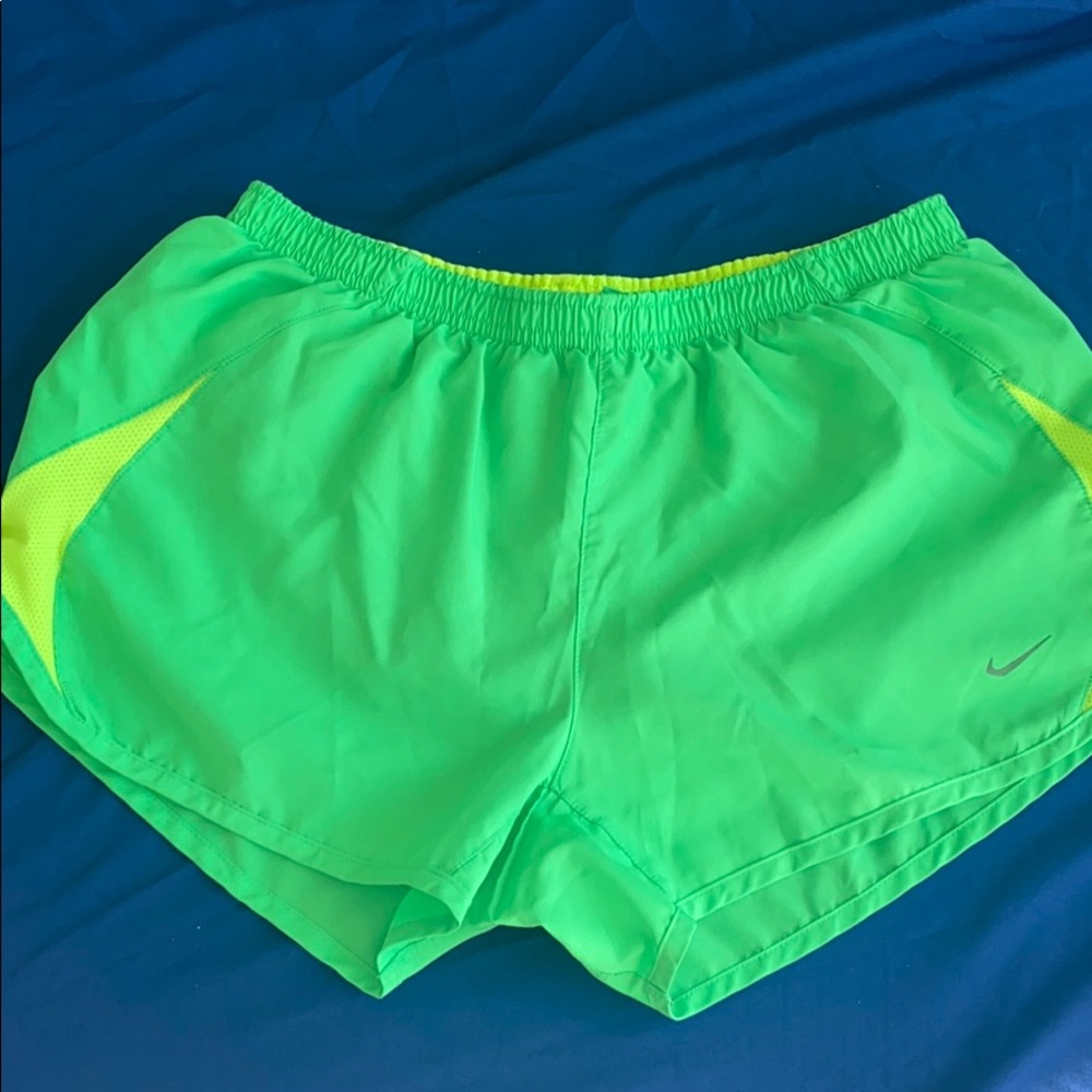 Nike temp shorts
